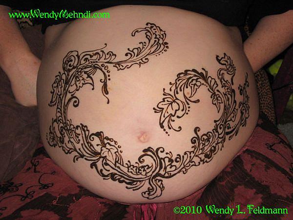 Henna design for a beautiful pregnant belly